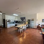 Tomillos Apartman *