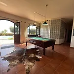 Apartman Tomillos