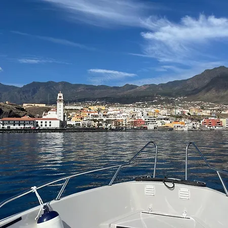 Tomillos アパート