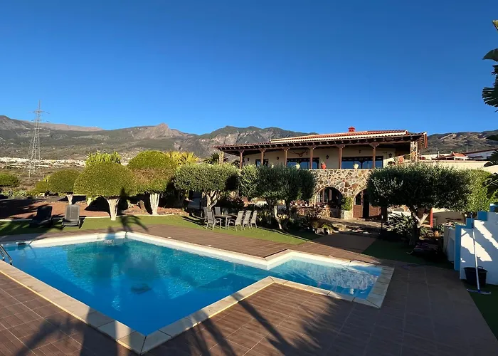 Апартаменты Tomillos *